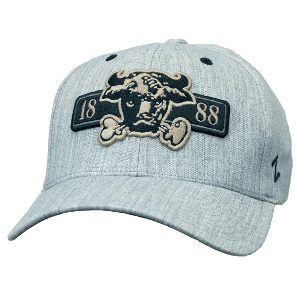 Bull 1888 Embroidered Fitted Hat